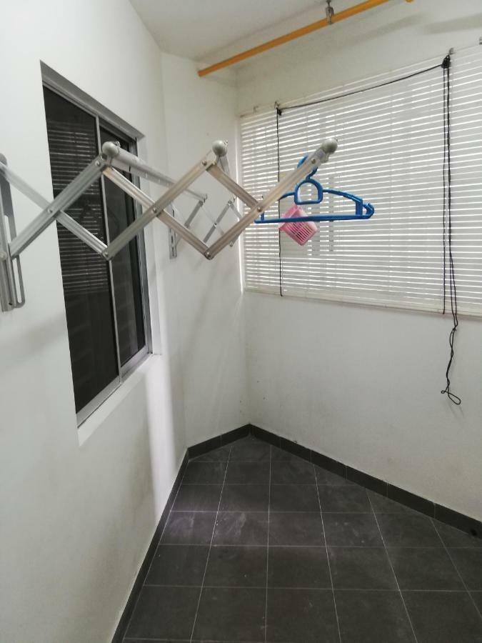 Ae Homestay Путраджая Екстериор снимка