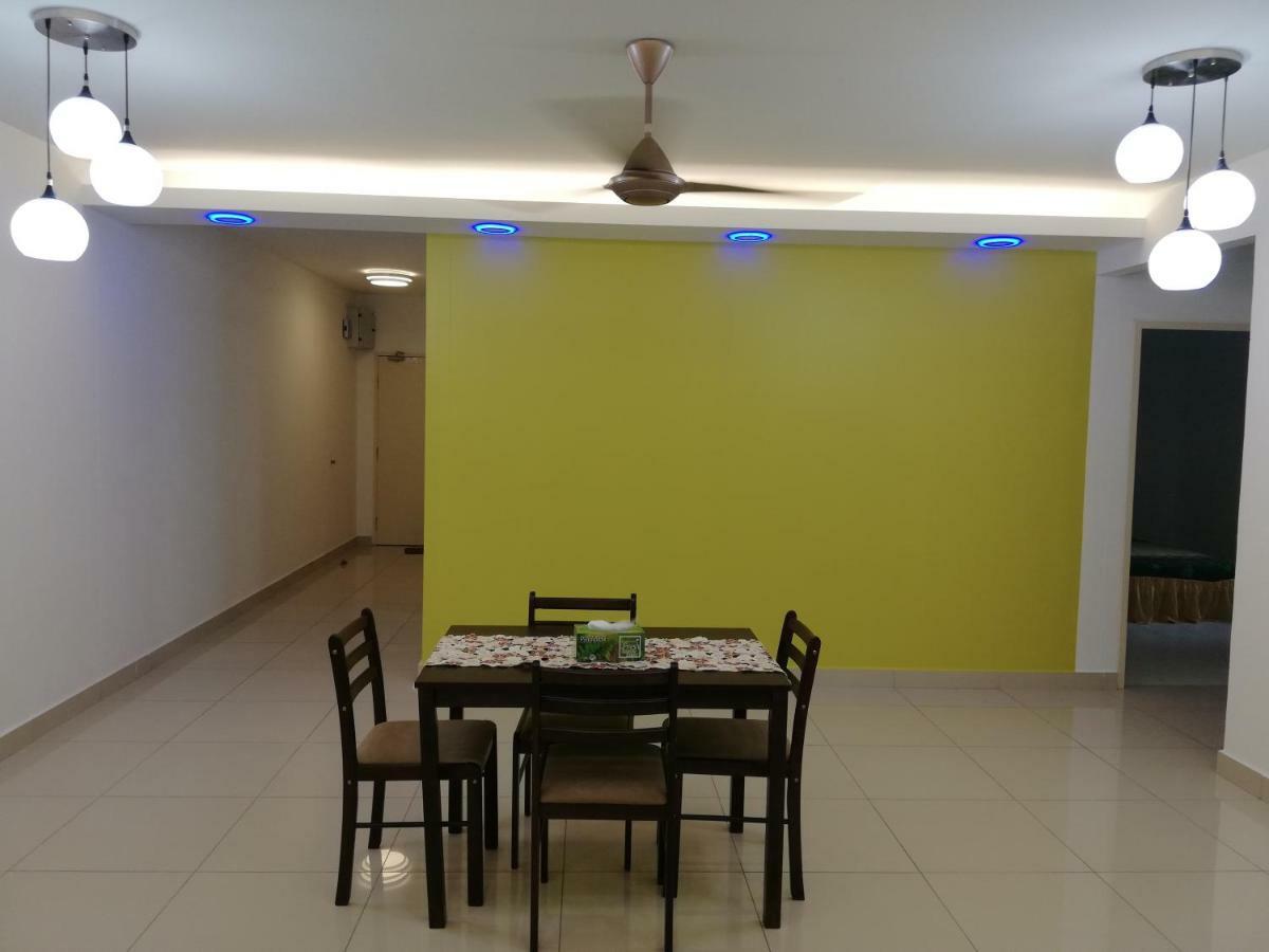 Ae Homestay Путраджая Екстериор снимка
